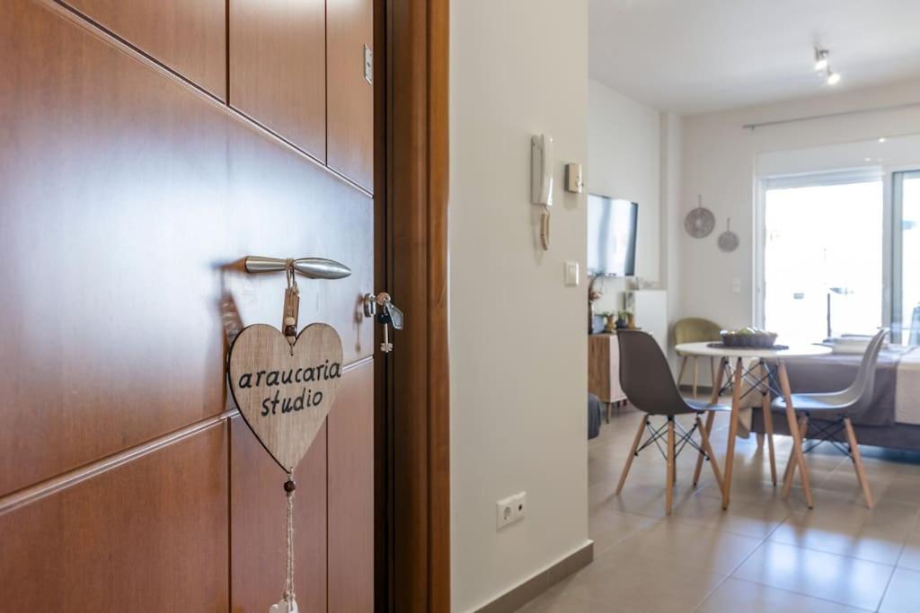 Araucaria Near Downtown Apartament Heraklion